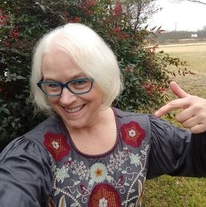 Meet your Posher, Vicki